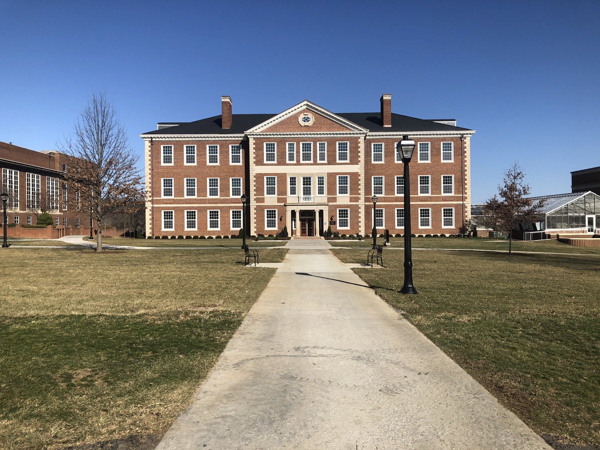 RAD___NEWS's tweet photo. Here is a sneak peak of the newly renovated Curie &amp; Reed Hall!
If you have class there this semester, you are going to enjoy the views it has to offer!! https://t.co/KnNxghAQRV