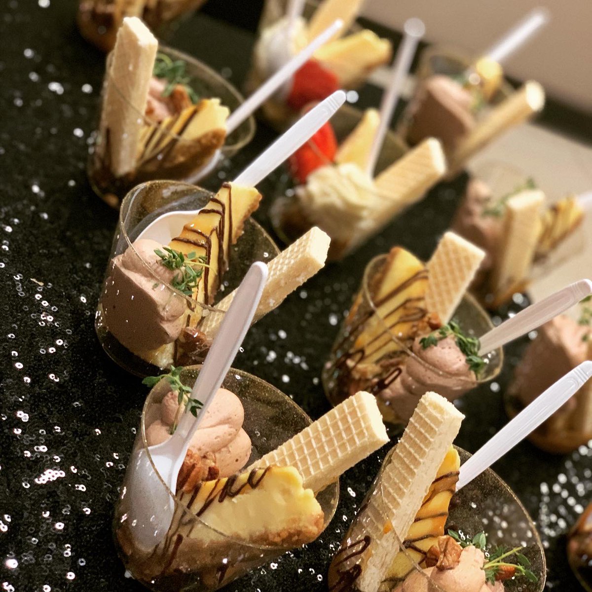 ERosa101's tweet photo. A couple of sweets  from the bridal show created by yours truly. 

Book @elegant.rosa  for your next catering event. 👨🏾‍🍳

#sweets  #cheesecake  #cupcakes  #fruits  #breadpudding  #sweettable  #foodphotography  @tylerperry  @kmichelle https://t.co/cBj7EtOixj