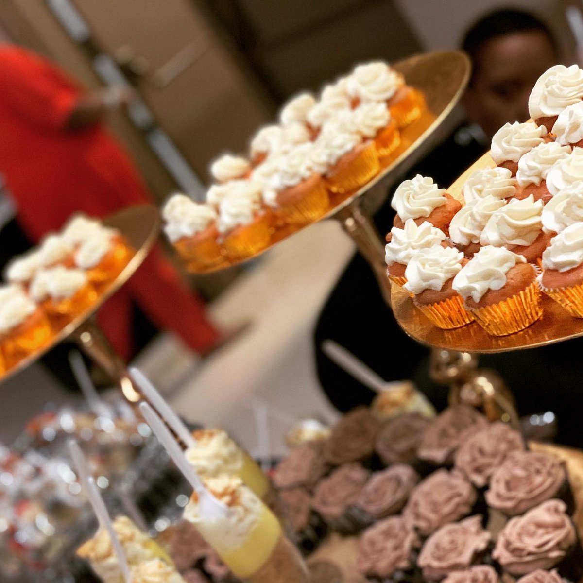 ERosa101's tweet photo. A couple of sweets  from the bridal show created by yours truly. 

Book @elegant.rosa  for your next catering event. 👨🏾‍🍳

#sweets  #cheesecake  #cupcakes  #fruits  #breadpudding  #sweettable  #foodphotography  @tylerperry  @kmichelle https://t.co/cBj7EtOixj