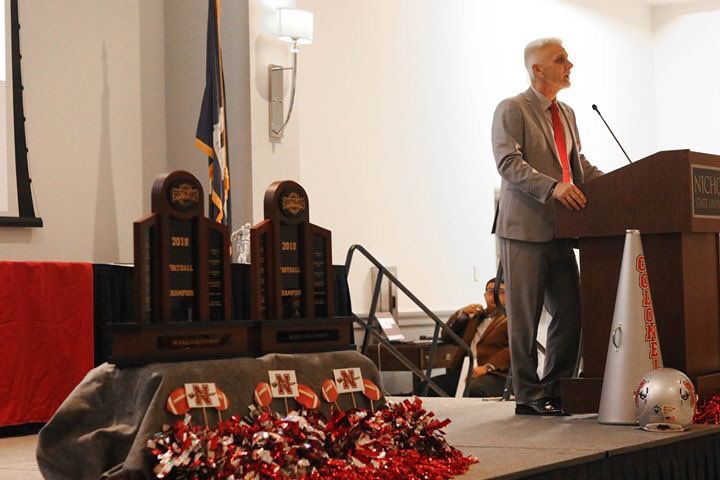 Nicholls_FB's tweet photo. We closed our 2019 story with our annual awards banquet.
We swept our Louisiana rivals, added three more 🏆 🏆 🏆 , another 💍, and a third straight trip to the #FCSPlayoffs
📸 https://t.co/e9g41l0wUd
#GeauxColonels ⚔️ #r19htNow https://t.co/42FxjOYMgQ