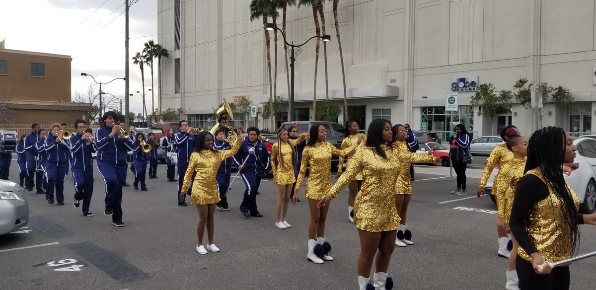 TheCheyenneHS's tweet photo. It was a privilege to participate in the #MLKDay parade in #LasVegas, Nevada! #Cheyennehs @SuptJaraCCSD @CCSD_Trustees @PeayGreta @NVSupt https://t.co/LrwaTSQGEl