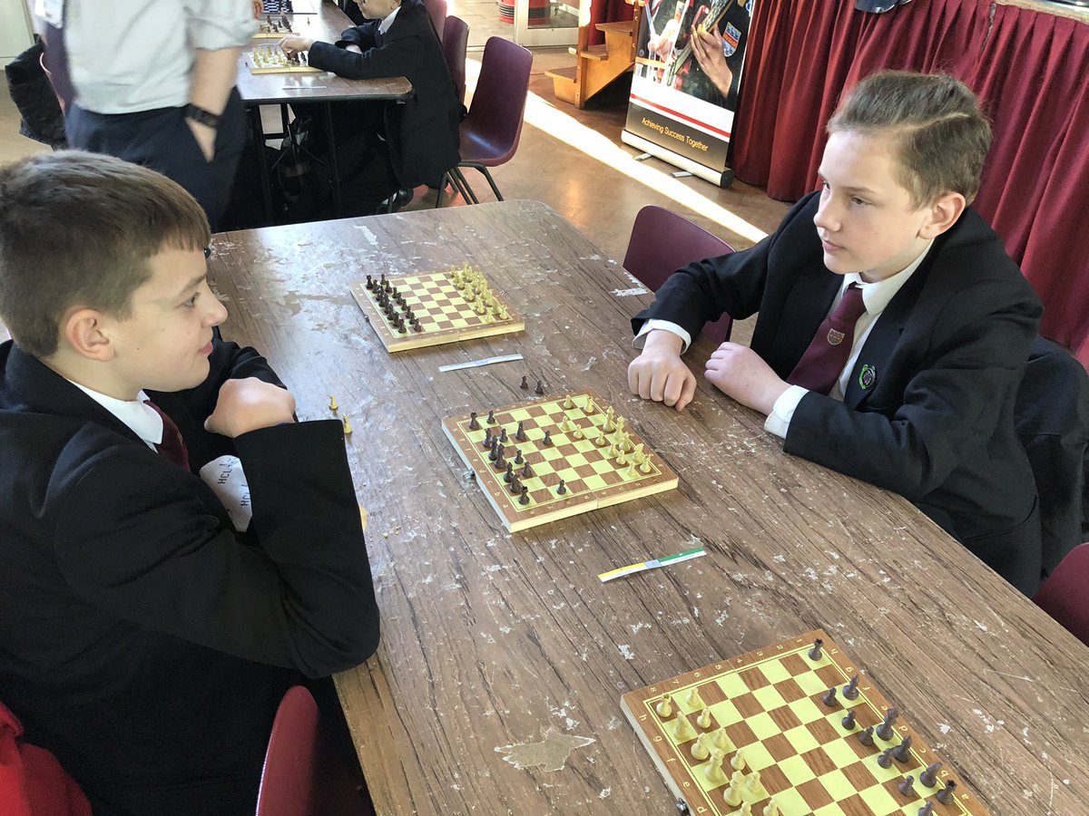 OnslowStAudreys's tweet photo. Inter- house Chess tournament is underway for 2020! ♟@robertbird1978 https://t.co/ZeLtLZgjkV