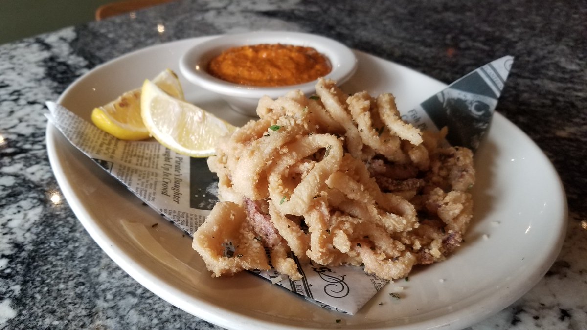 StandardDinerNM's tweet photo. Do you love calamari as much as we do?  Our calamari is dusted with masa, shaved Parmesan, and fresh herbs, and served alongside a Chimayo romesco dipping sauce. https://t.co/hFcFg2dPsU