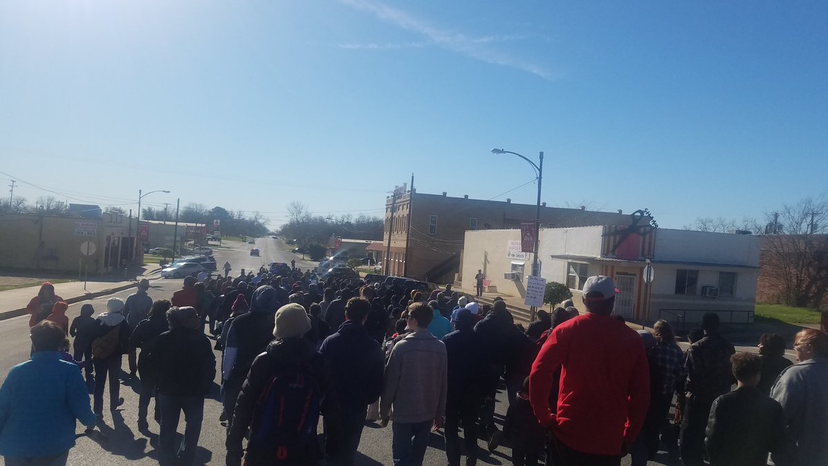 ElginISD_Learns's tweet photo. It was great seeing the community come out for the 31st Annual #MLKDay Walk for Peace, Justice and Equality. The creations and remembrances are stunning. #OTOTOF #DayOfService #LeadAndLearn https://t.co/tpNnSF63t9