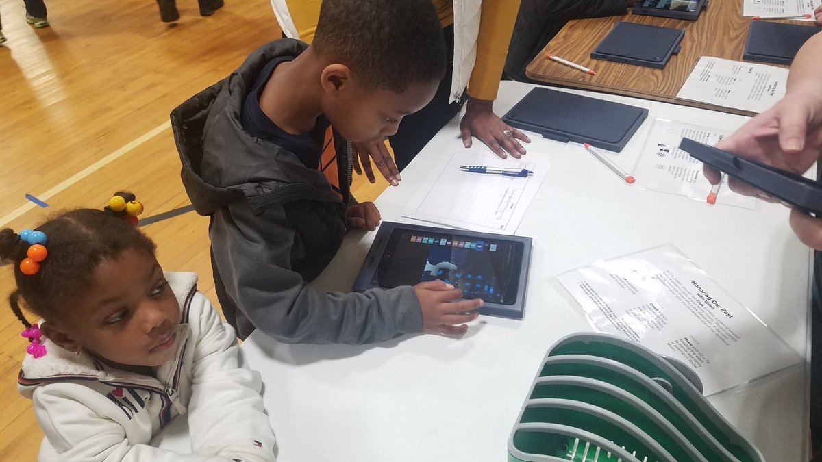ElginISD_Learns's tweet photo. It was great seeing the community come out for the 31st Annual #MLKDay Walk for Peace, Justice and Equality. The creations and remembrances are stunning. #OTOTOF #DayOfService #LeadAndLearn https://t.co/tpNnSF63t9