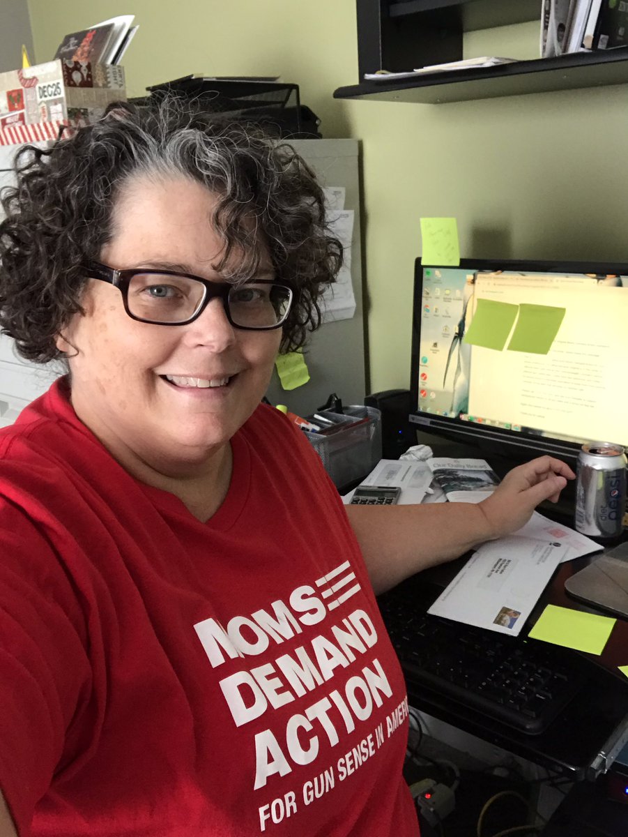SueFulton12's tweet photo. @MomsDemand Calling VA voters today to remind them to support their #GunSenseMajority by calling 757-210-3257. #WontBeIntimidated #VALeg https://t.co/MgVIDHbUW1