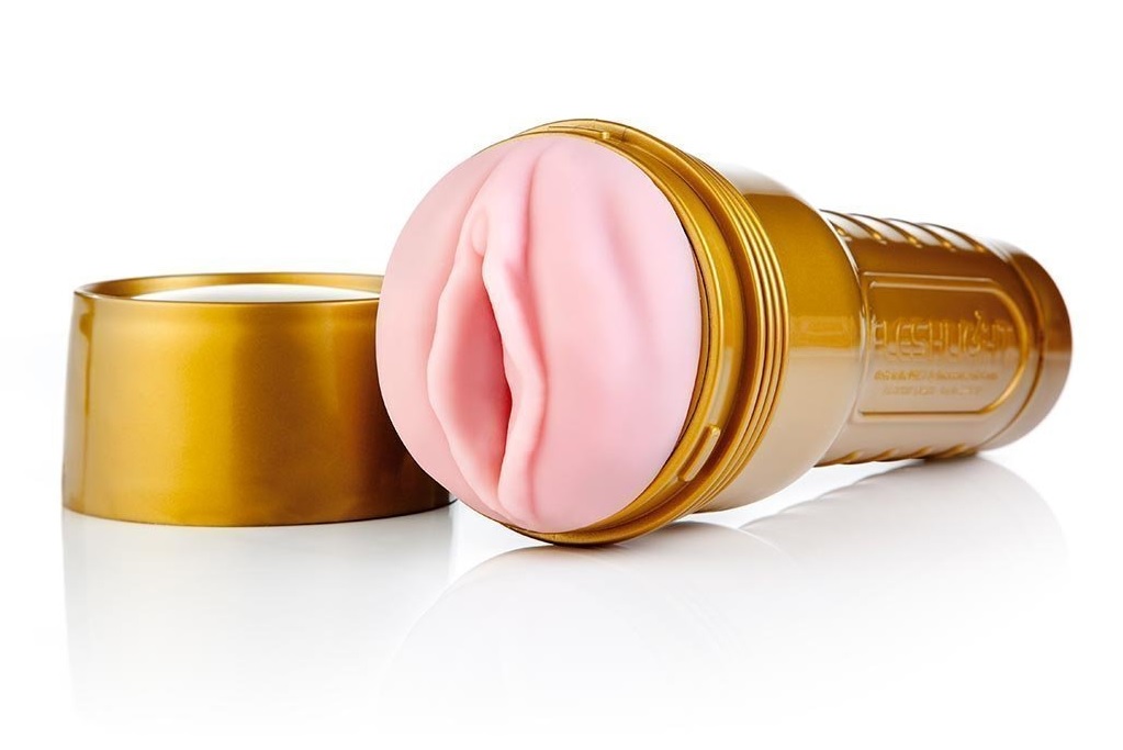 Strap_on_it's tweet photo. Fleshlight STU im Test: So erhöhst du ganz einfach deine Potenz und deine sexuelle Leistung. https://t.co/8W4WcRrMwL https://t.co/8XRPBna9Z6
