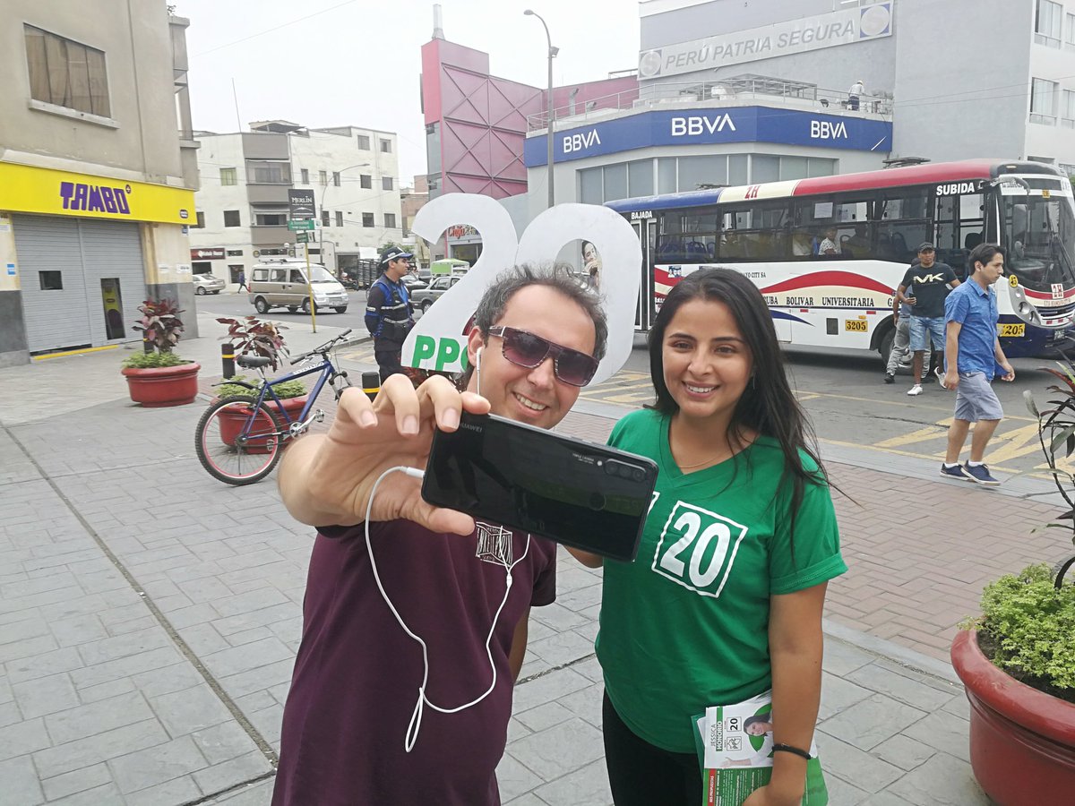 JHonorioVidal's tweet photo. El fin de semana inicié este tramo final de campaña en dónde lo comencé 😊👉🏻 Jesús María. Seguimos firmes llevando las propuestas del @ppc_peru, EQUIPO QUE JUEGA LIMPIO 🙋🏻♀️🇵🇪💚
#YoVotoPPC20
#Ponle20AlCongreso
@diariocorreo @larepublica_pe @peru21noticias @ExpresoPeru @RPPNoticias https://t.co/I17rPacN4x