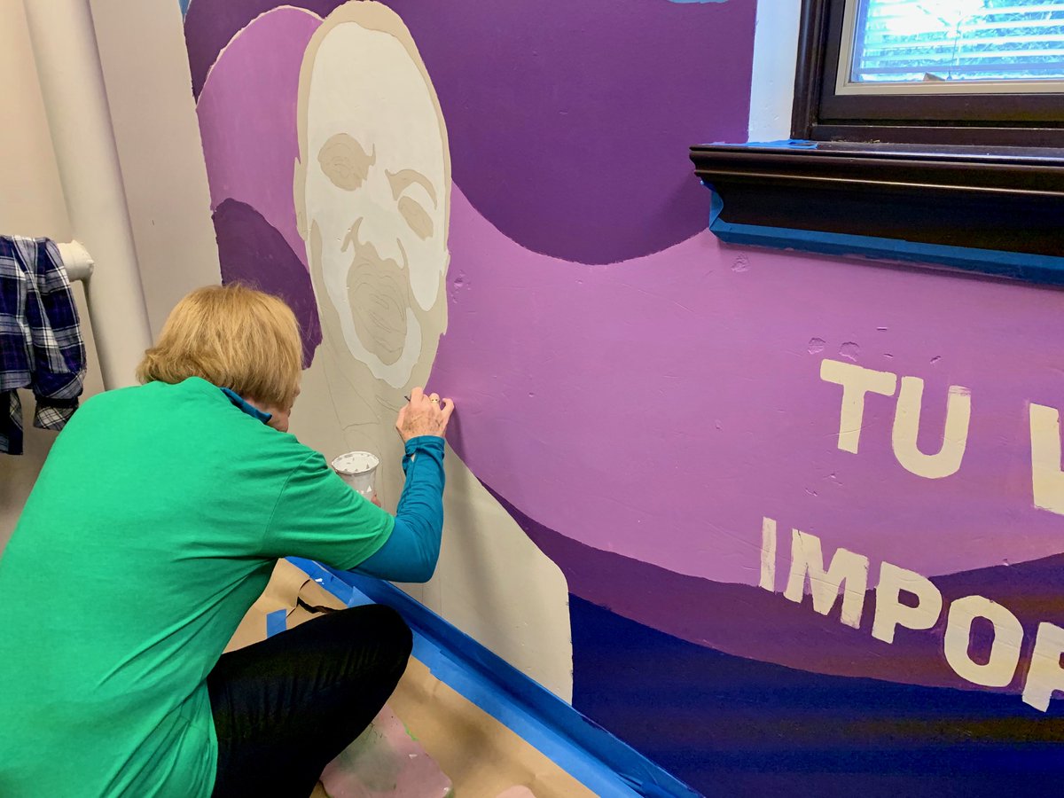 Mayor Jenny Durkan On Twitter Today Officeofmayor Staff Made Good On Our Bet With The Cityofgreenbay Mayor Genrich And Volunteered With Cityyearseattle At Concord International School In South Park Wearing Packers Colors