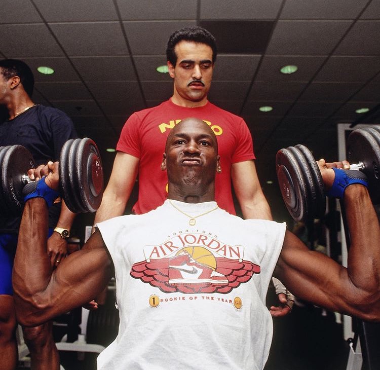 AlihanOlcar's tweet photo. 🐐 work hard❗️ #MichalJordan #WorkHard #Goat #MJMondays https://t.co/bTMpV6Bgao