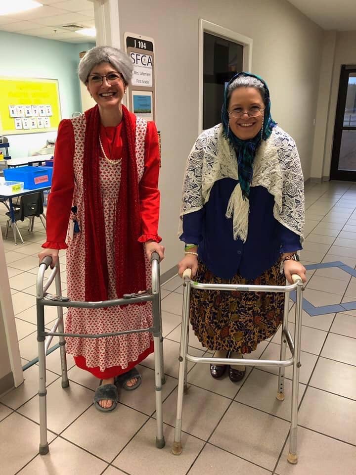 SWFLChristian's tweet image. SFCA first graders celebrate the 100th day of school. #sfcakings