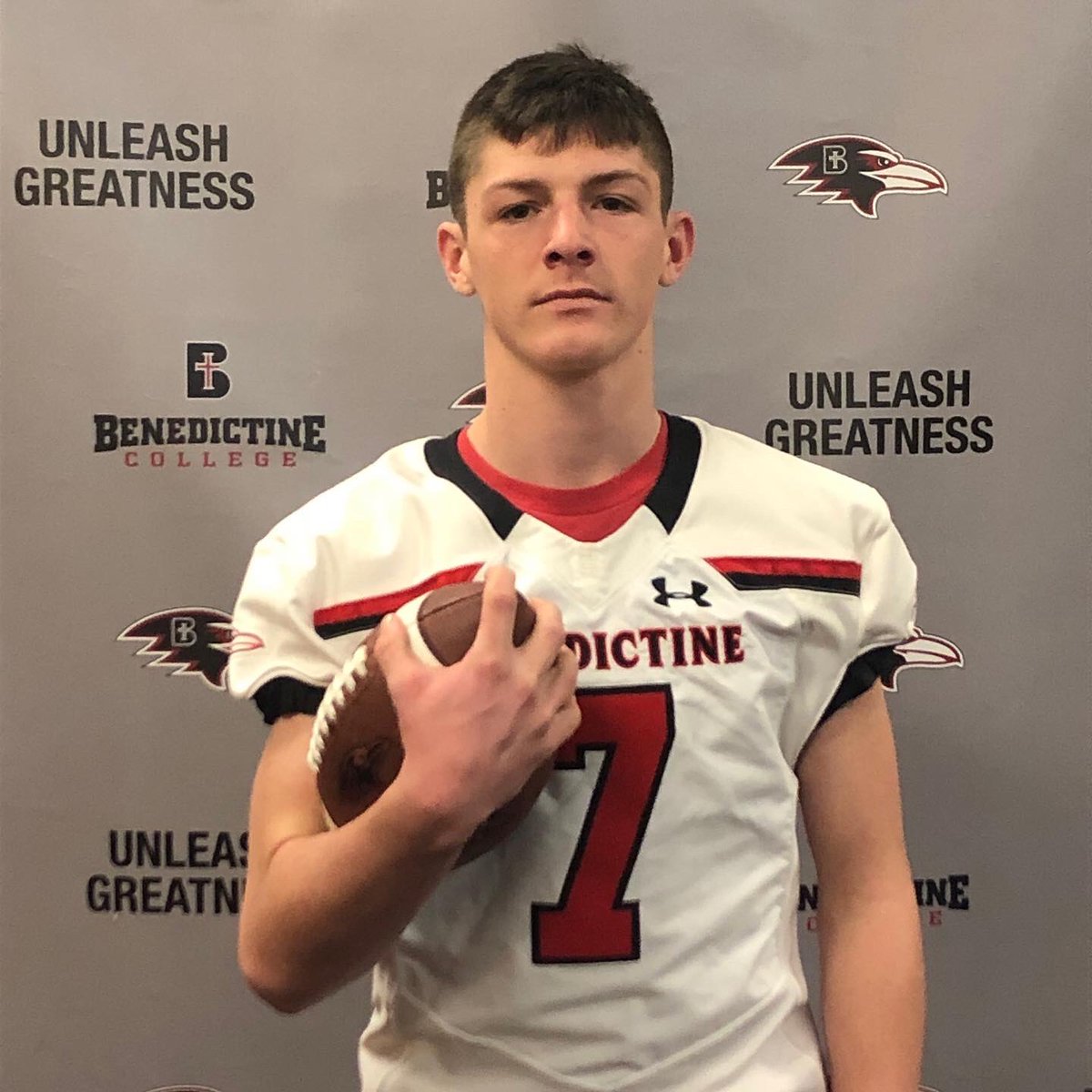 bmash_2's tweet image. Happy to receive an offer from Benedictine College!!  Thank you to all the Benedictine Football Coaching Staff for a great day!!  @RavenFootballBC