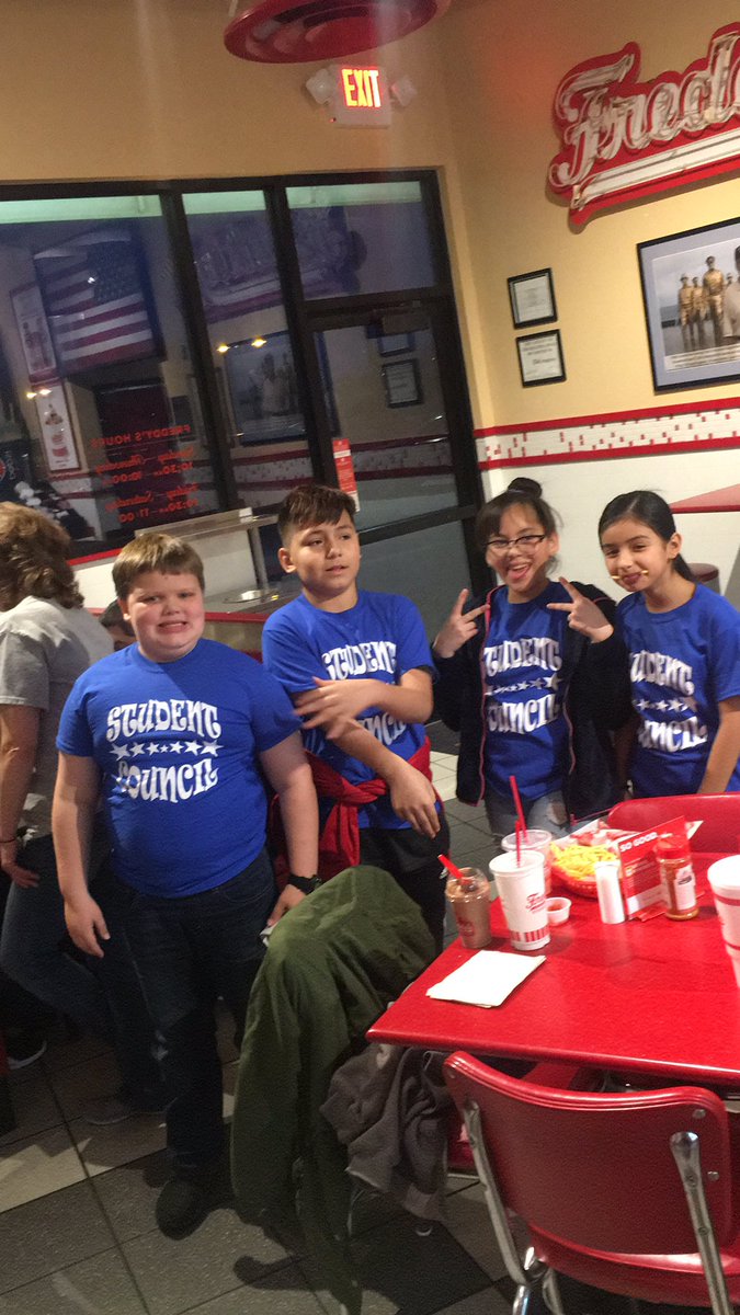 Come to Freddy’s night and support VO!!  #vostars