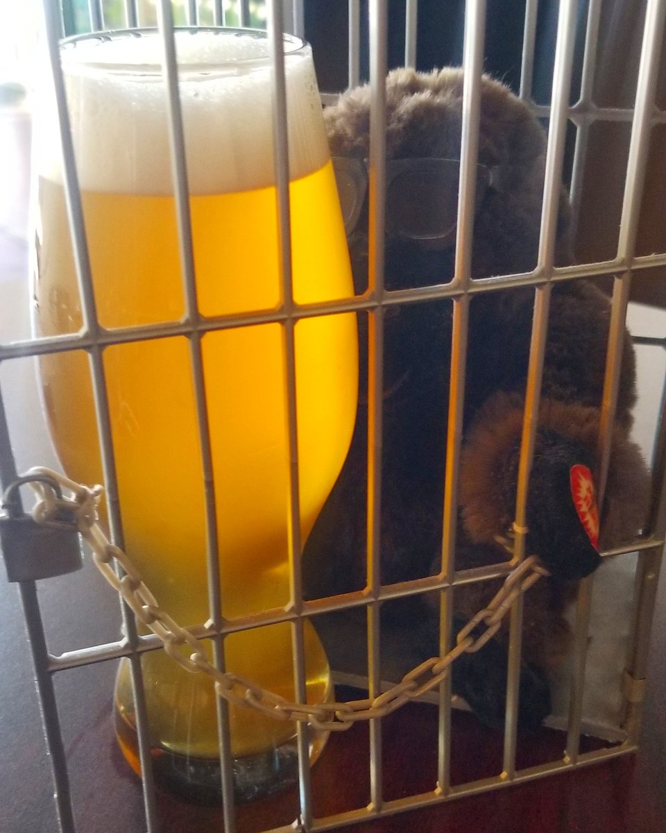 MashMonkeysCo's tweet photo. It's the perfect day for Rehab! 🍻JUST TAPPED -- Rehab Pale Ale. This crisp American Pale is full of Amarillo, Citra, Centennial, &amp; Simcoe hops! It's Mash Monkeys Monday -- enjoy 10% off flights and $1 off all pints! 

4.8%
50 IBUs.
Crowlers Available.

#mashmonkeysbrewingco https://t.co/CAiPS9a4a1