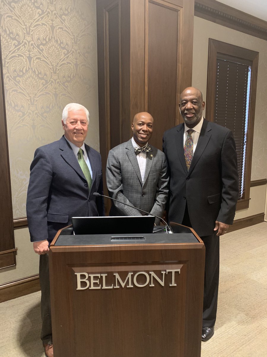 FiskPres's tweet image. Awesome week in Nashville preceding the culminating #MLKDay events. Ask yourself how to make the fire for justice last within you all year long. Ask yourself what Dr. King truly fought for. It was a broadband of civil rights which challenged social norms that still persist today