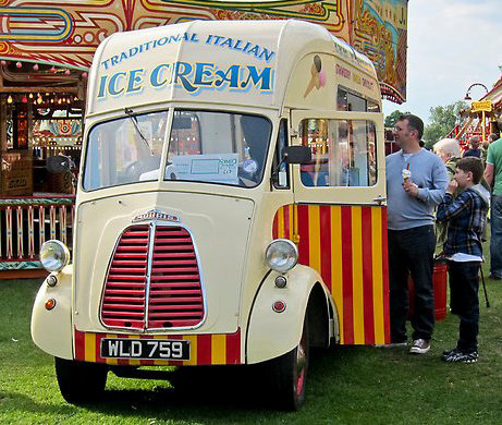 No queues for ice creams in January, but come 20 &amp; 21st June....
<a href="/Surreyices/">surreyices</a> got in quick and booked 2 pitches at #Abingdon F&amp;DF. They've been there before. They know a good thing. Put that date in your diary.😋