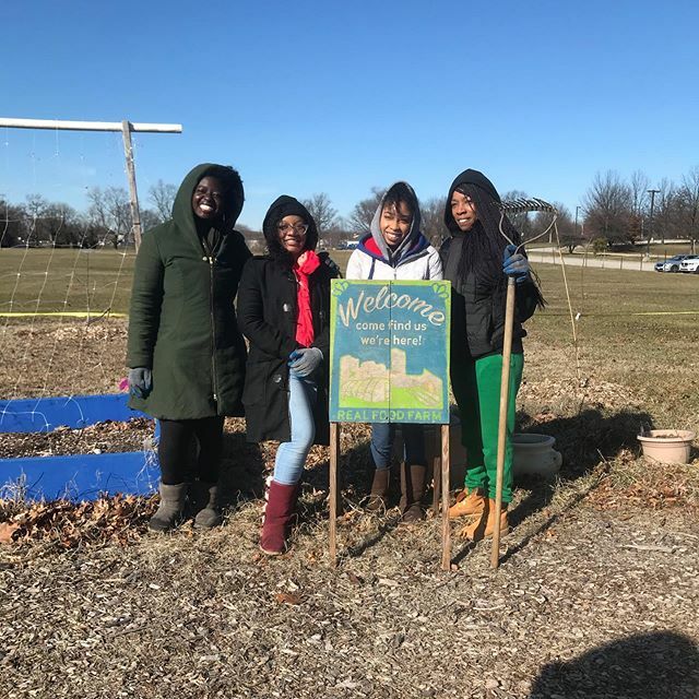 Thank you to dedicated volunteers who beautified our farm in honor of Dr. King today #mlkdayofservice “We must use time creatively, in the knowledge that the time is always ripe to do right.” ift.tt/2TJJszQ
