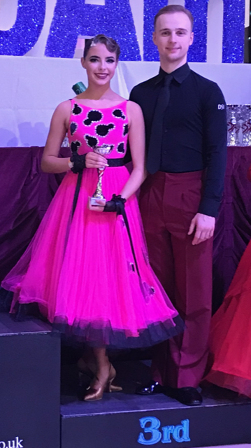 cc_avondale's tweet photo. Avondale Community College has another amazingly talented dancer in First Year student Hollie Ward. Recently competing in Blackpool, she placed 1st in the U14 Medial Latin Category and 3rd in the U16 Ballroom Competition. Congratulations Hollie on such a fantastic achievement! https://t.co/DzK0vJlu9w