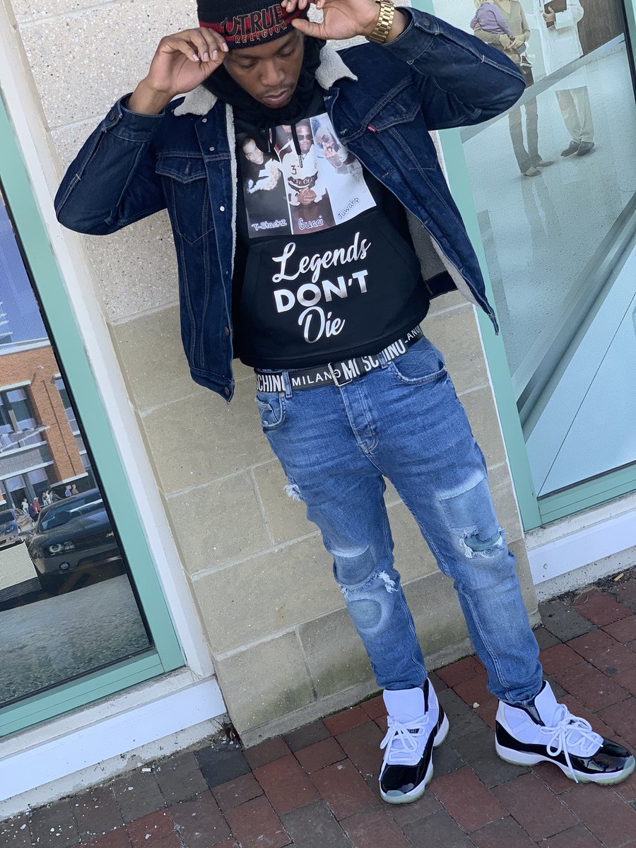 LosoTheAgent's tweet photo. Ya live FOREVA thru me๐ค๐พ๐ #LLTstackz #E4GUCCI #LLWahp https://t.co/E2eoiT5azM