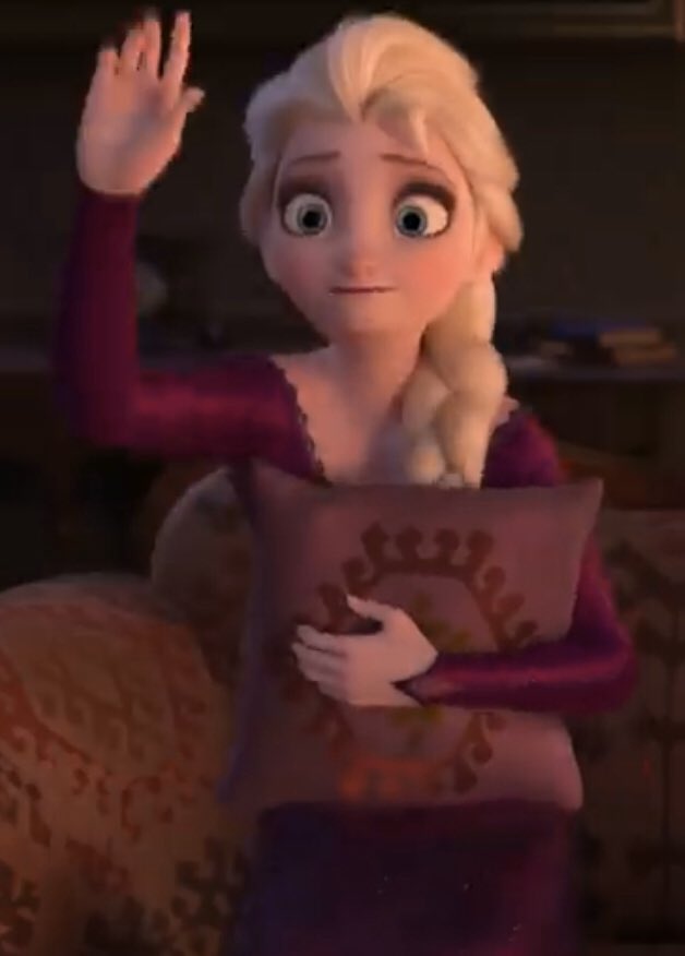 LESBOELSA's tweet photo. MA’AM LEMME SQUISH UR CHEEKS https://t.co/yyTouxAjS5