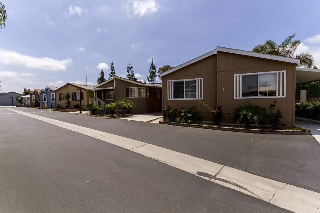 HelpingHandWA's tweet image. Looking to buy a Manufactured or Mobile home?  Here are some tips to help you out. 

helpinghandequity.com/7-tips-for-buy…

 #mobilehome #manufacturedhome #vanwa #pdx