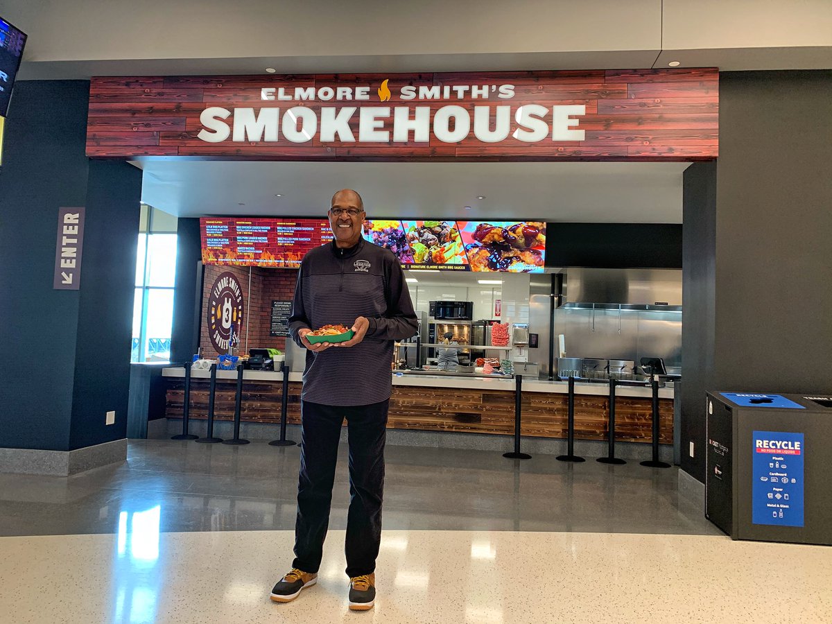 Rocket Mortgage FieldHouse Foods tweet media
