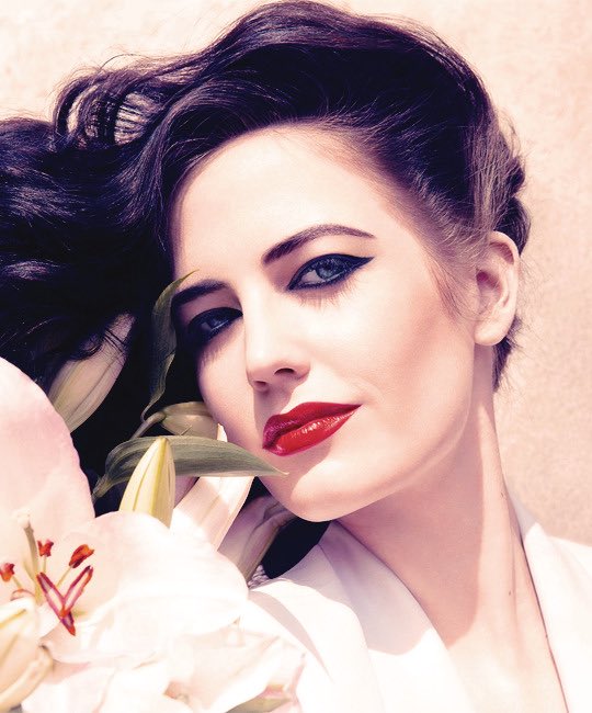 evagreenpost's tweet image. 