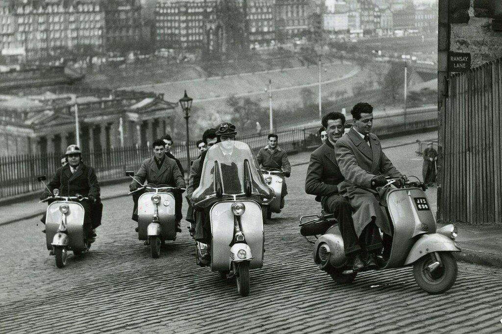 old_scoot's tweet image. ar75ts:

  1954 Vespa Club