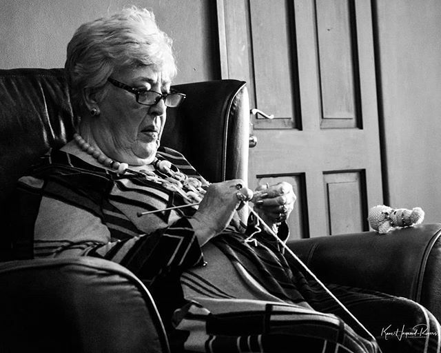 kaneold1's tweet photo. A different type of portrait as part of day 20 of my challenge.
 This is a family portrait of my grandmother who is doing her knitting whilst watching TV.
.
.
@prilaga #365photochallenge2020 #cardiffportraits #grandmotherslove #portraitphotography #grand… https://t.co/FhlU9tjrwv https://t.co/AIRRRRI9jE