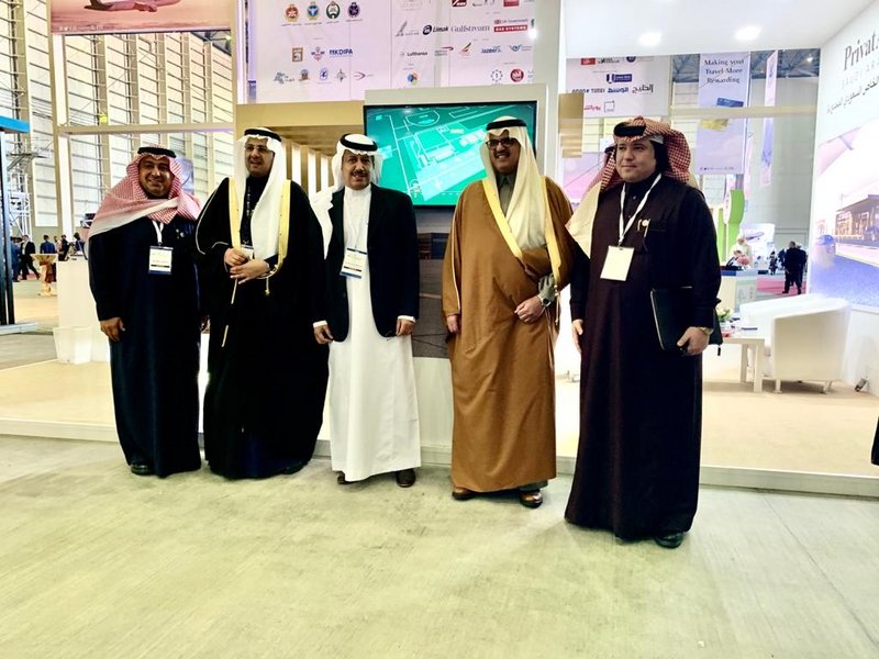 SaudiPATs's tweet photo. "برايفت إير" السعودية تشارك في معرض الطيران الدولي بالكويت  https://t.co/qUugqGFqRp @sabqorg https://t.co/QZOjmBW146