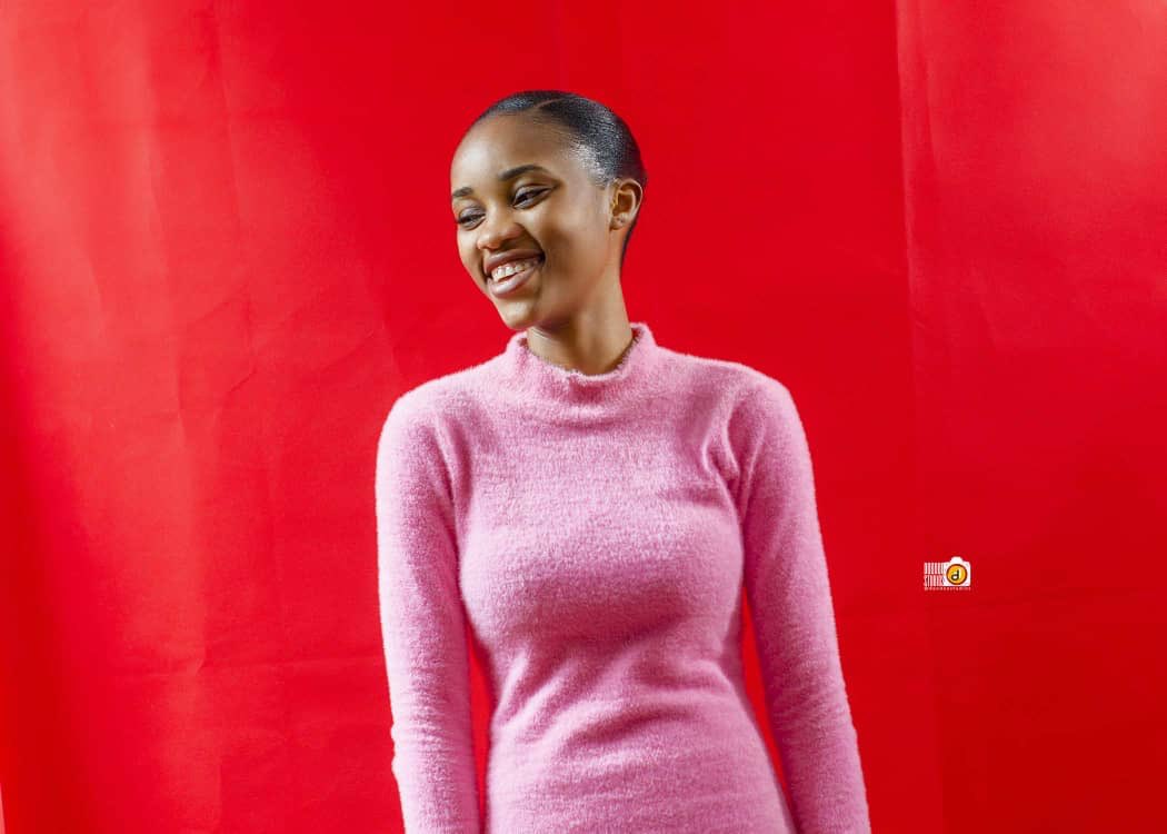 199xclassified's tweet image. #atrend The guy/ his babe