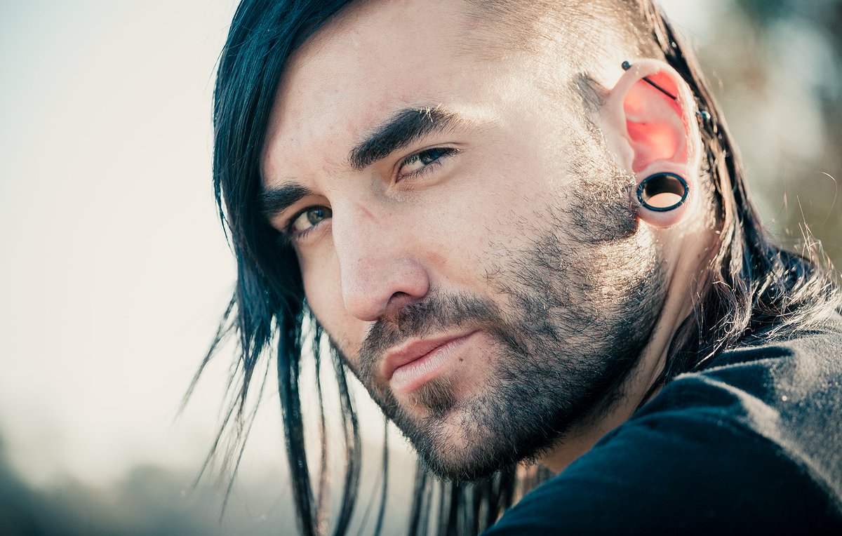 RmzAln's tweet photo. @elmakias Camera raw + Photoshop https://t.co/GdrXWuk1py