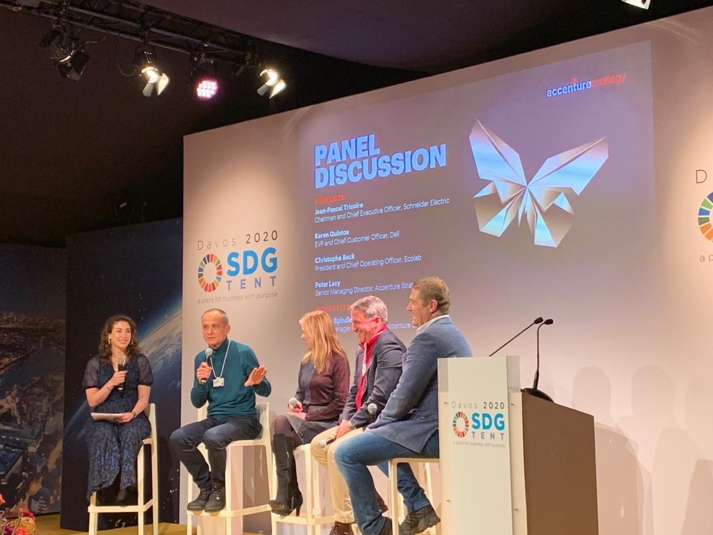 Great panel discussion with @AccentureStrat on the necessary transformation towards more circular. Digital will be key: #IoT, big data, and #AI will change the face of the circular economy. We are just at the beginning of the circular revolution. #WEF20  se.com/ww/en/about-us…