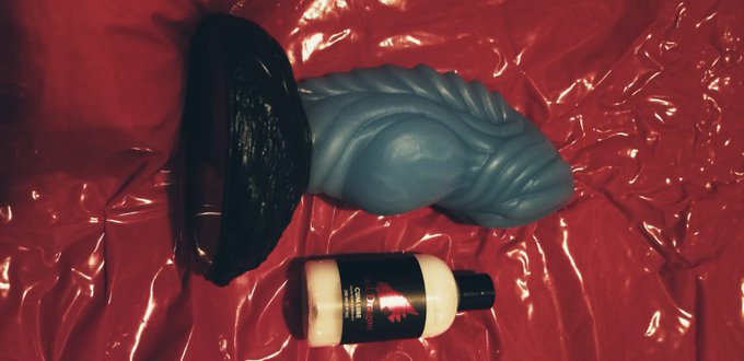 New order from #BadDragon. It's so big! Guess what's happening this weekend😍 #SluttyHole #femdomfisting<a href="/tag/baddragon"class="tags">#BadDragon</a><a href="/tag/ff"class="tags"><span>#ff</span></a><a href="/tag/hugetoy"class="tags"><span>#hugetoy</span></a><a href="/tag/femdomfisting"class="tags"><span>#femdomfisting</span></a><a href="/tag/sluttyhole"class="tags"><span>#sluttyhole</span></a>