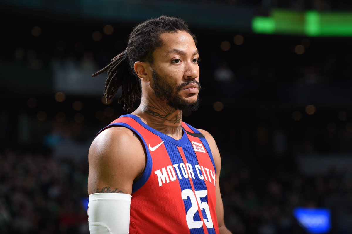 BleacherReport's tweet image. Lakers and Sixers are among teams interested in trading for D-Rose, per @ChrisBHaynes