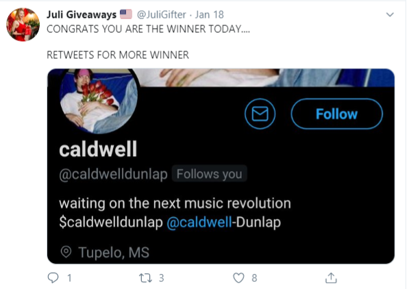 MMrDenz's tweet photo. #FakeProfile #FakeiPhone #Giveaways #Scammer 

⚠️@JuliGifter⚠️

Just another "fake it till you make it" account! 
Not tagging winners!
It's a fake as 99,99% of others doing "daily" iPhone gaws!

#Scam #ScamAlert #FakeGiveAways #Fraud #FraudAlert #TwitterScam #FinancialScam #IBFAM https://t.co/7Fc1DoPb8T