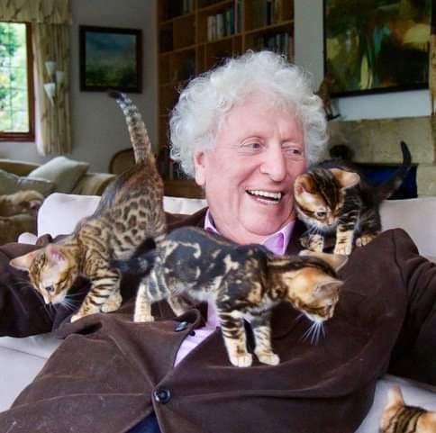 Happy Birthday Sir Tom Baker, 86 years young. 