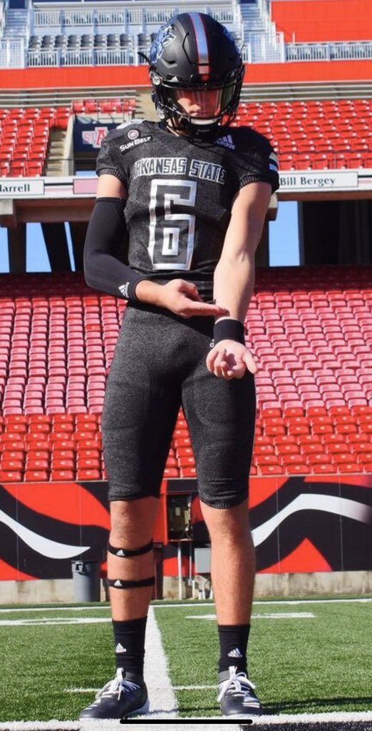 BlakeBost1's tweet photo. I am very Blessed and Honored to receive an offer from Arkansas State University! 🐺 https://t.co/9ETwMr0lM8