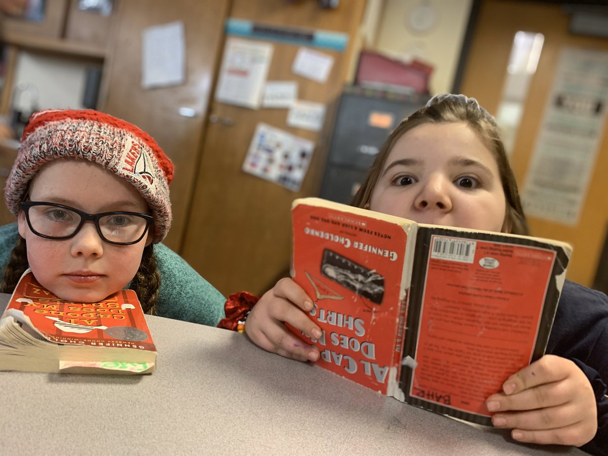 Bahr4th's tweet photo. Reading groups are fun. 😂 https://t.co/tUgs0vembp