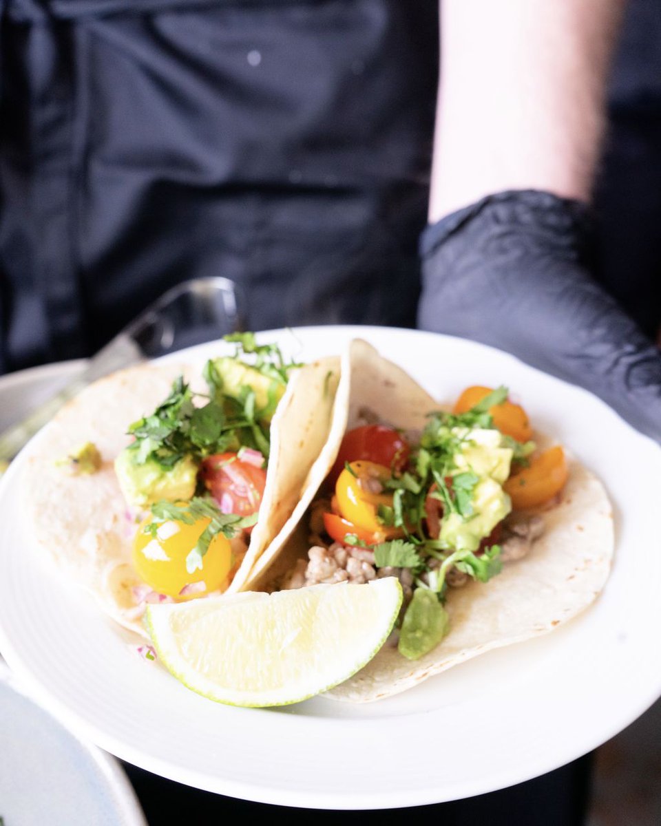 RoofSixtySixBar's tweet photo. Is there a taco god? Because he or she is blessing us with #TacoTuesday glory at Roof 66 Bar, every Tuesday from 4:30pm to 8pm. All hail the Taco God! https://t.co/ylANsZTZeA