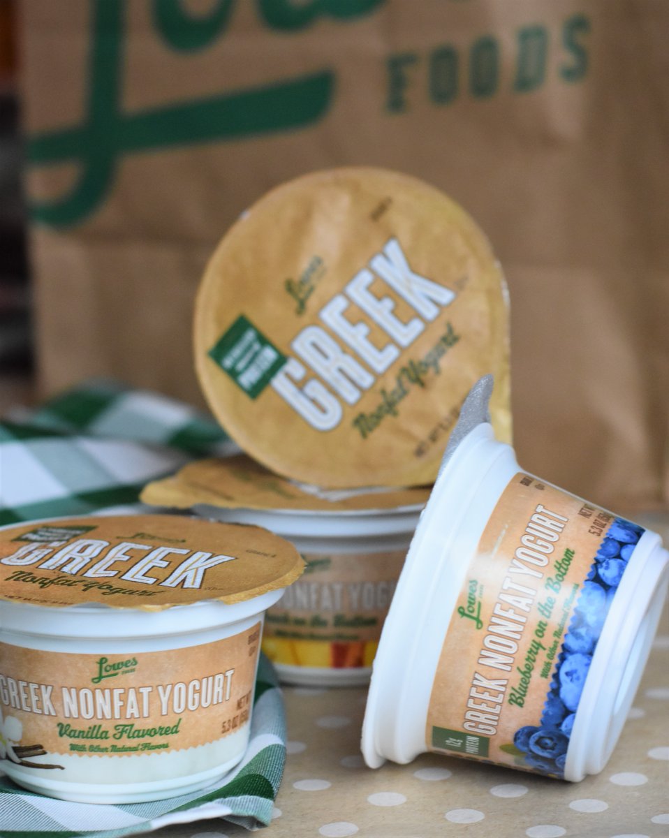 LowesFoods's tweet photo. Have you tried our Lowes Foods Greek Yogurt? If not, you're totally missing out!
#LowesFoods #BrownBag #SayYesToNo #GreekYogurt https://t.co/3rwTEE1Hhg