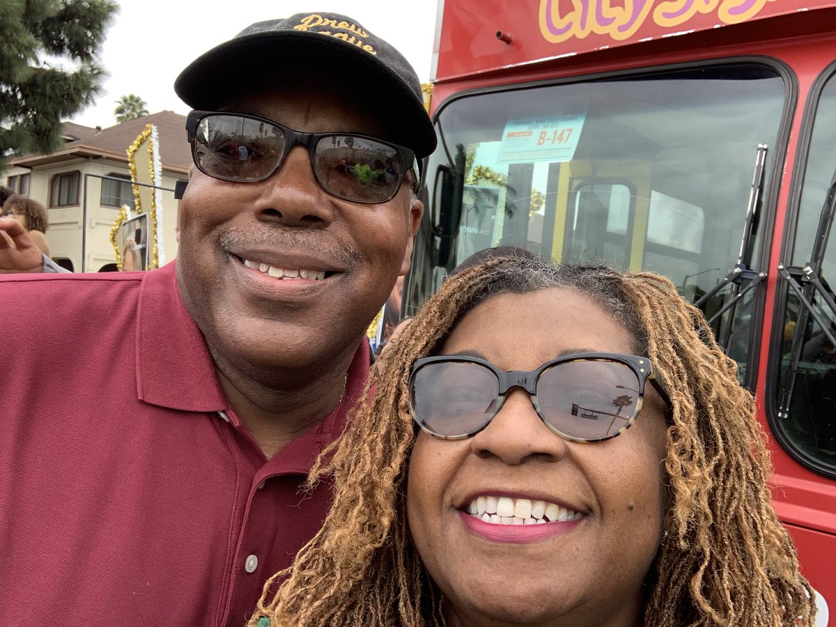 gloriadavi's tweet photo. MLK Day of Service @abc7community
@abc7 @abc7Marc @gloriadavi #MLK2020 @mridleythomas @EmpowerCongress #CommunitiesInPeril #BringEmpowermentHome https://t.co/Plb6FekWnG