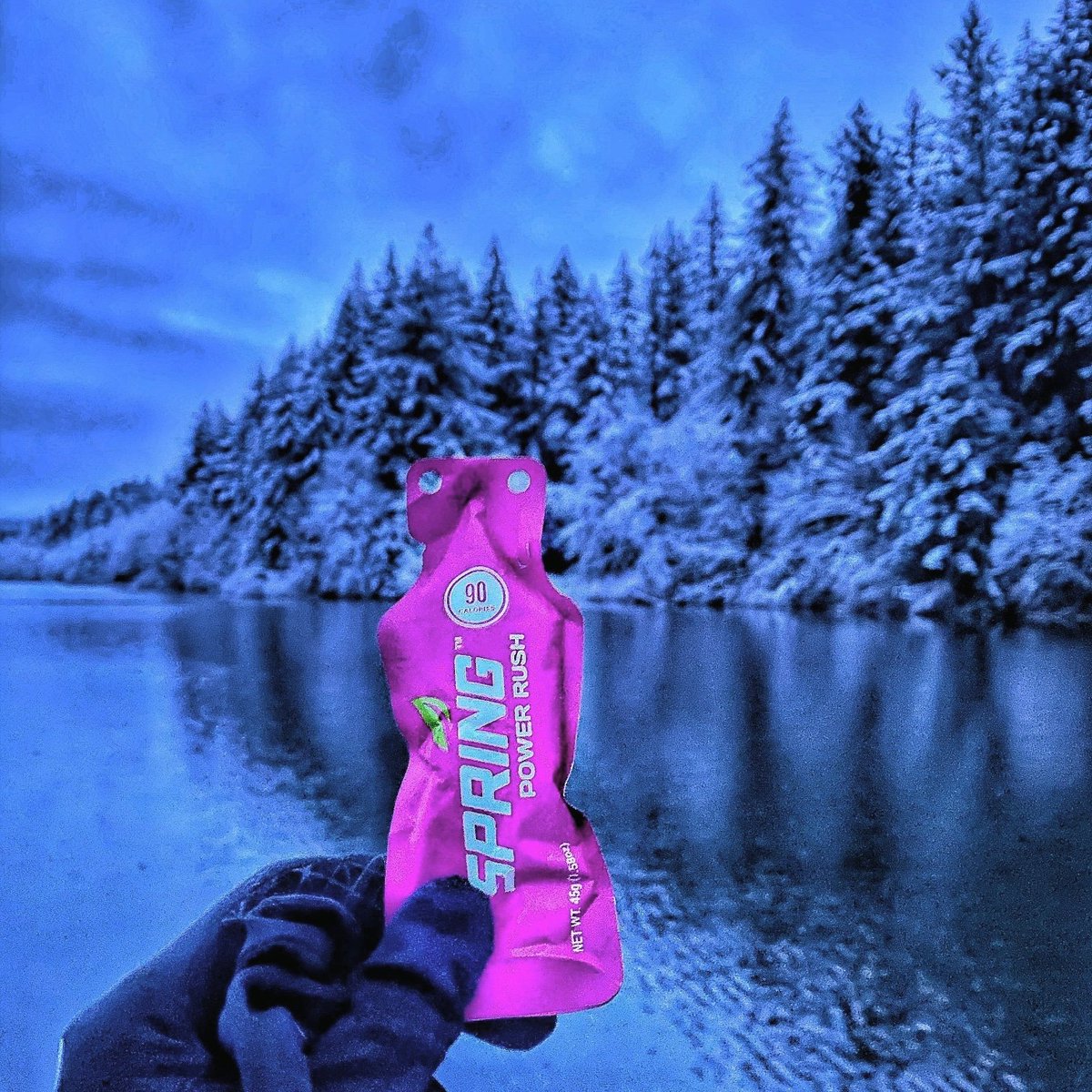 spring_energy's tweet photo. Q: What does a cyclist ride in the winter? A: An icicle⠀
⠀
Sorry for that one. Hope everybody is staying warm out there!⠀
⠀
#SpringEnergy #SpringTribe #TrailRunning #GetOutside https://t.co/eMV3vy8Lhd