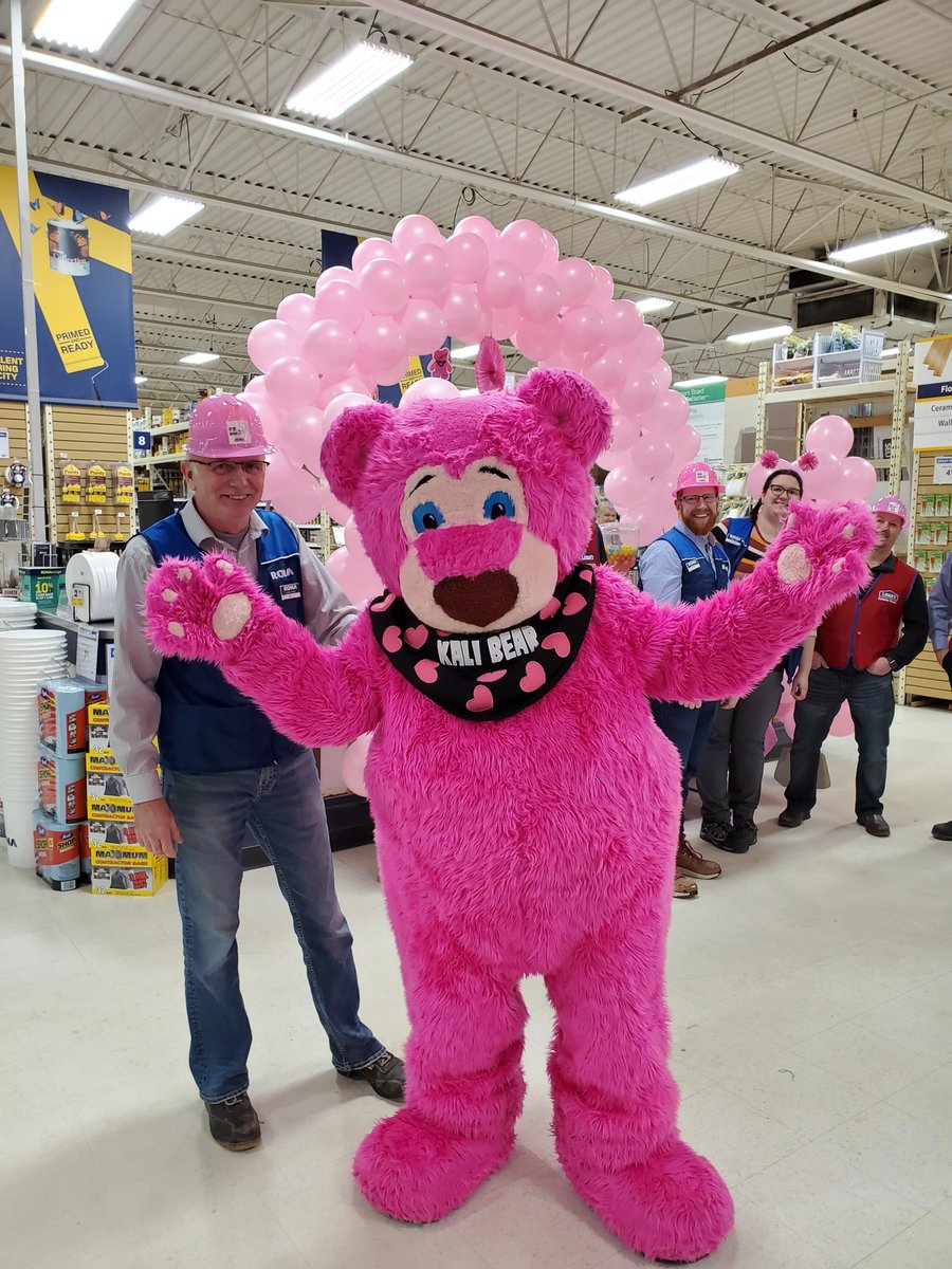 LowesCanadaCorp's tweet photo. Our 2020 @HairMassacureNA campaign has started at our 33 @RONAinc and @Lowes_Canada corporate stores in Alberta, and our Calgary distribution centre.
Stop by a participating store to donate and help us make a difference in sick children’s lives.
@Childrens_Wish #TERRYFOXPROFYLE https://t.co/e5YlXERX6z