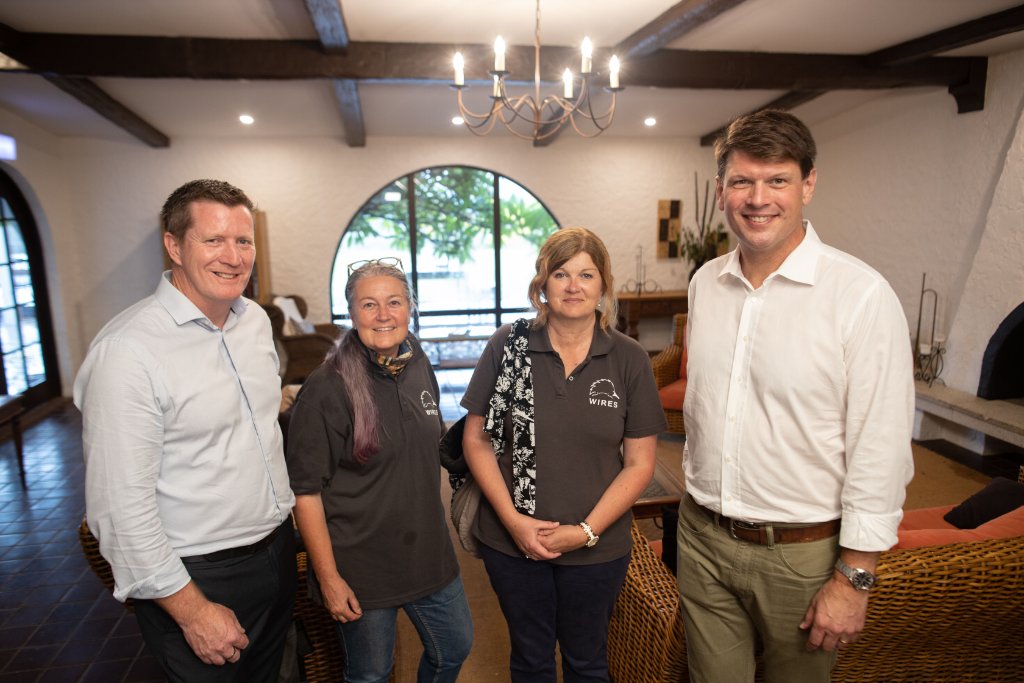 Left to right: David Joss, Southern Phone, CEO - Rachel McInnes, WIRES - Janelle Renes, WIRES - Brett Redman, AGL, CEO