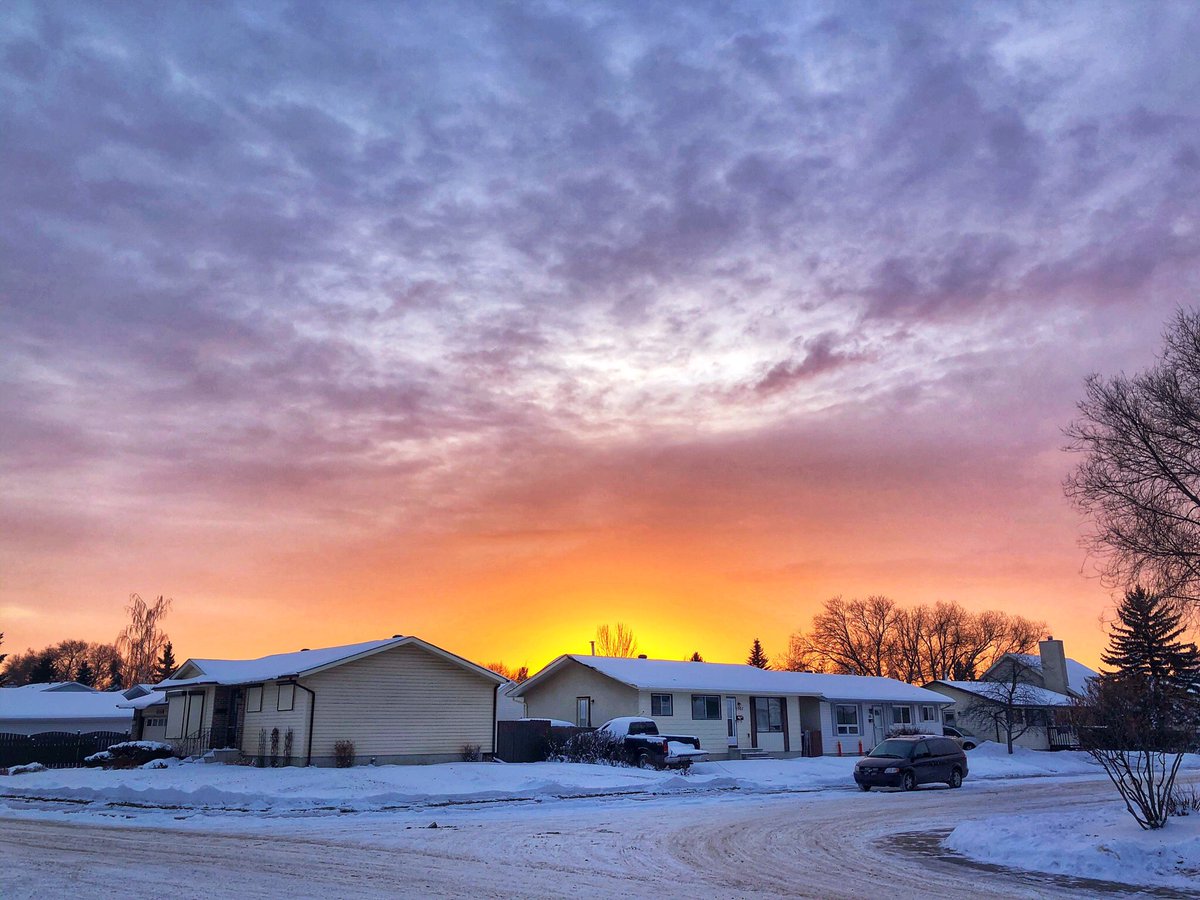 End of today..
#yeg #alberta #winter #sunset #weather #yegwx
