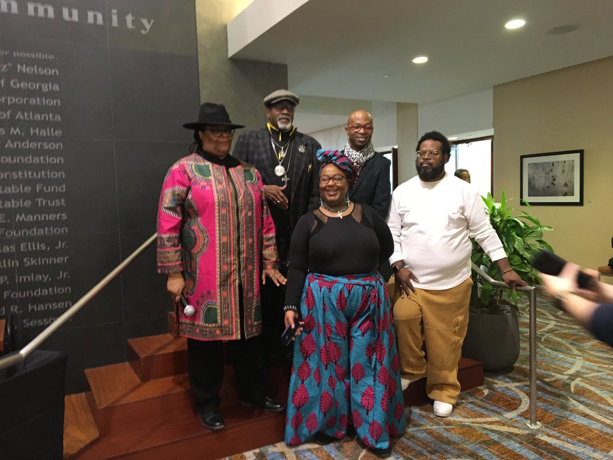 Gary D Cecil tweet media