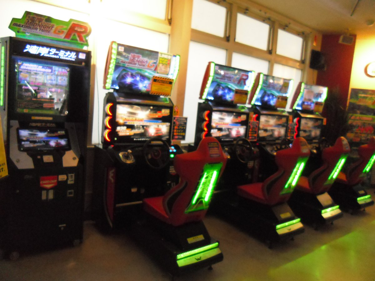 ドリームファクトリーいわき ゲーム V Twitter アップデート情報 湾岸ミッドナイトが６rにバージョンupしました 当店は4台稼働しております 湾岸マキシ6から6rへの引継ぎ内容について などの情報はこちら T Co Bfkaq3e91j いわき 湾岸