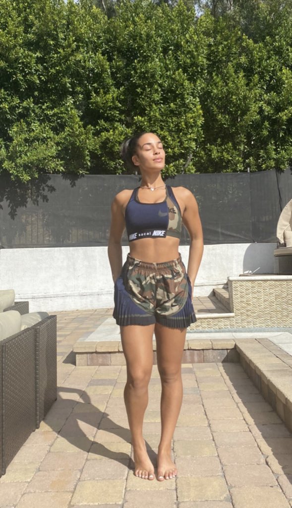 jorja smith trainers