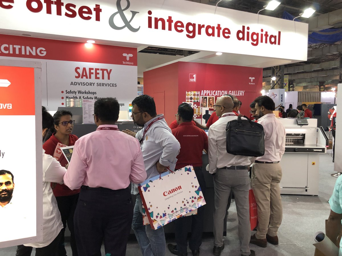 DuploAP's tweet photo. It was a great opportunity to meet new customers and promoted Duplo machines;) Thank you so much for Technova all members. We highly appreciate your sales efforts!

#uvcoater #technova #duplo #ddc-810 #design #india #pamex2020 https://t.co/Of7aPwBSCm
